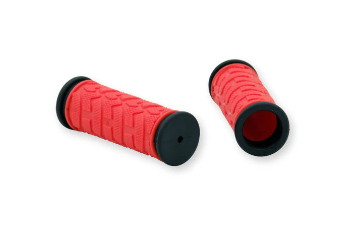 Apex Kiddies Grip Slip on Red