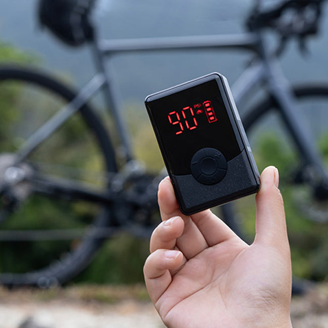 W&M Mini Electric Pump With Display 900mAh